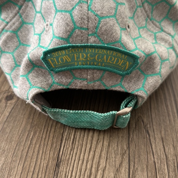 2019 Epcot Flower & Garden Festival Spike the Bee Hat - Picture 2 of 3